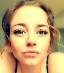 kirstyH90