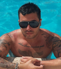 tatuado